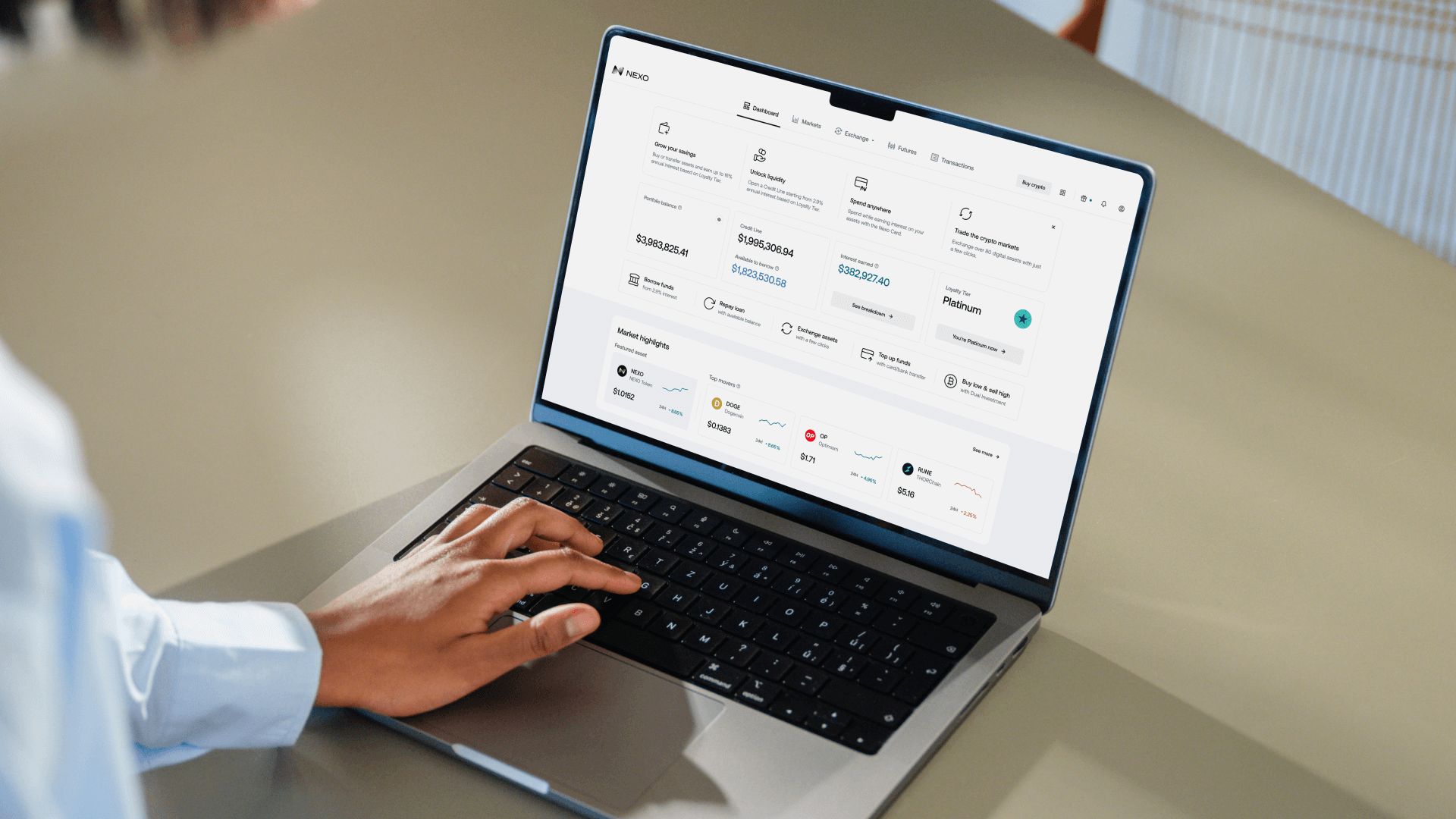 Antoni Trenchev live on Bloomberg Nexo visual.